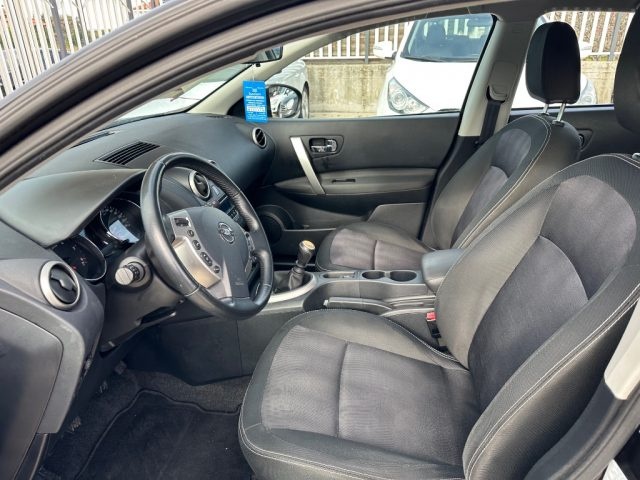 NISSAN Qashqai usata, con USB