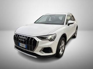 AUDI Q3 35 TDI quattro Business Advanced