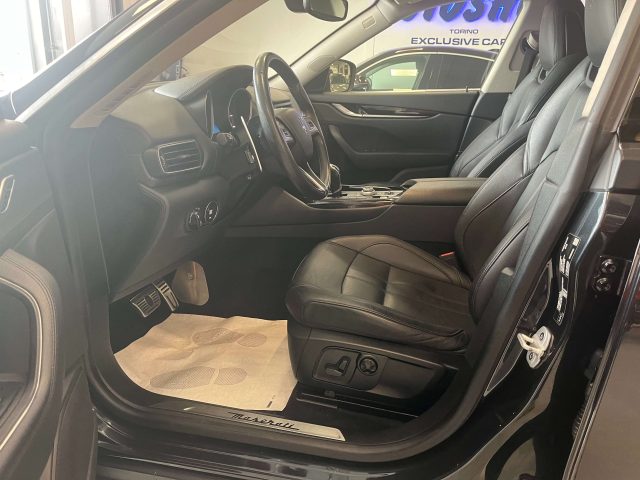 MASERATI Levante usata, con Fendinebbia