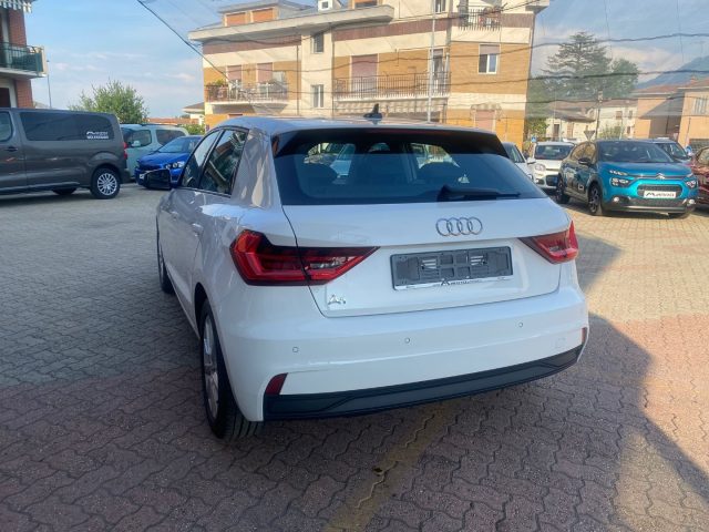 AUDI A1 usata, con Autoradio