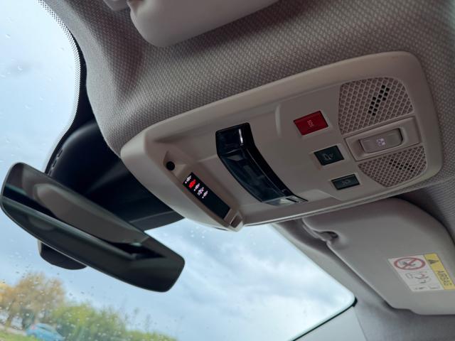 JEEP Avenger usata, con Vivavoce