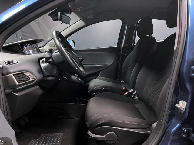 LANCIA Ypsilon usata, con ESP