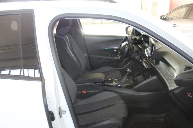 PEUGEOT 2008 usata, con Cerchi in lega