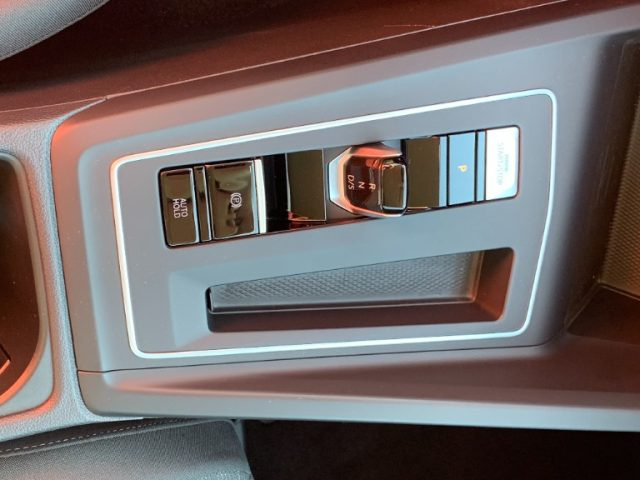 VOLKSWAGEN Golf usata, con Immobilizzatore elettronico