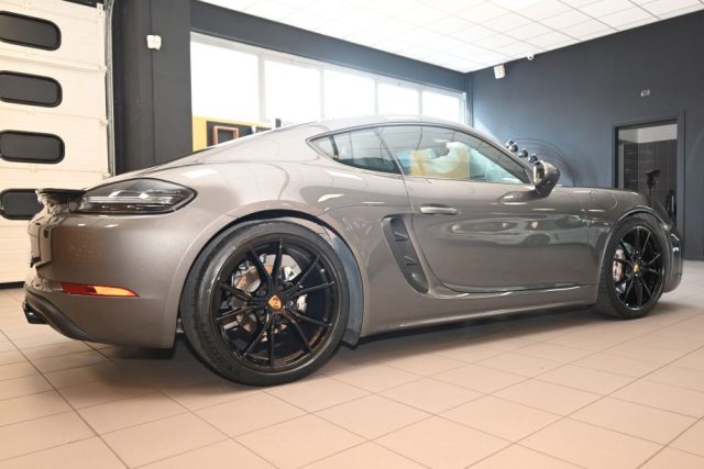 PORSCHE Cayman usata 61