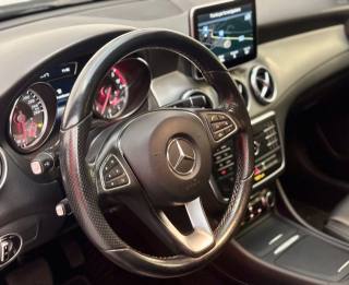 MERCEDES-BENZ GLA 200 usata, con Climatizzatore