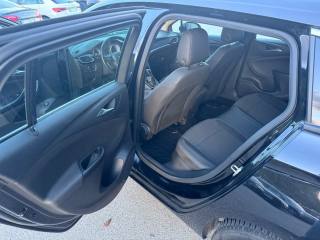 OPEL Astra usata, con Servosterzo