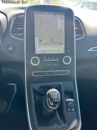RENAULT Grand Scenic usata, con Volante multifunzione