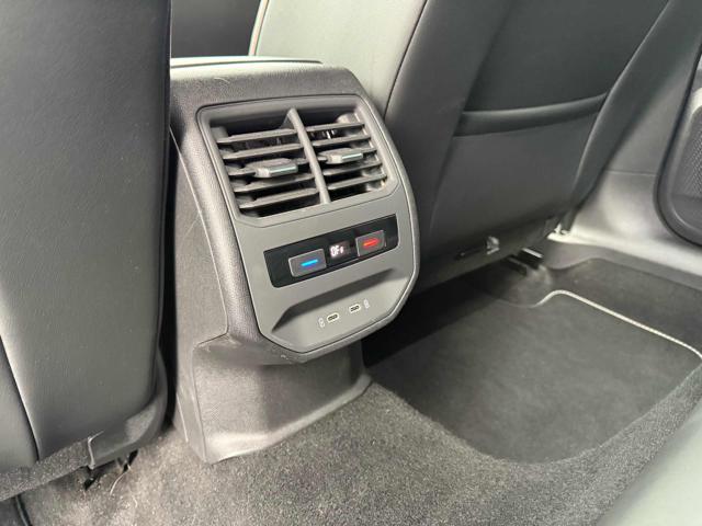 SEAT Leon usata, con Autoradio