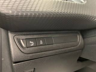 PEUGEOT 2008 usata, con Luci diurne LED