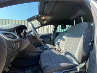 OPEL Astra usata, con Touch screen