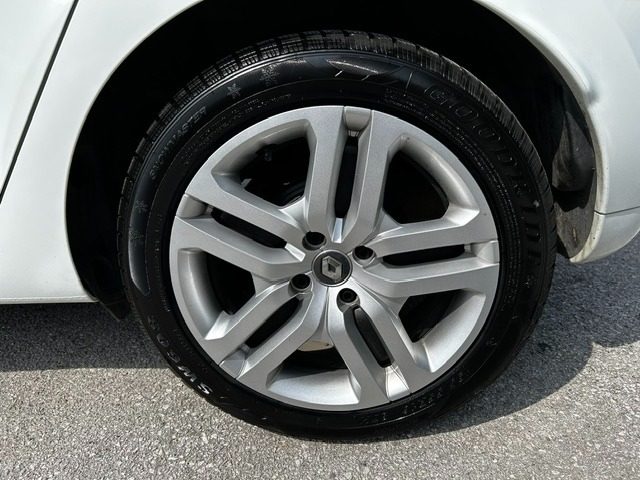 RENAULT Clio usata, con Touch screen