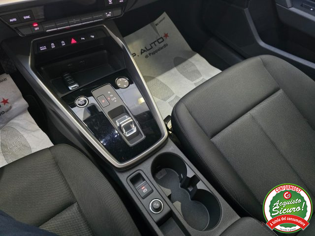 AUDI A3 usata, con Sensori di parcheggio posteriori
