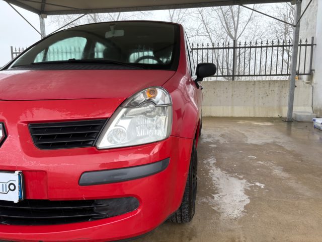 RENAULT Modus usata, con Cerchioni in acciaio