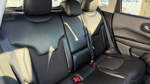 JEEP Compass usata, con Autoradio