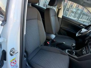 VOLKSWAGEN T-Cross usata 21