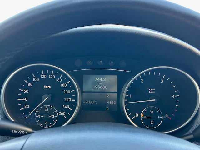 MERCEDES-BENZ ML 320 usata, con Cerchi in lega
