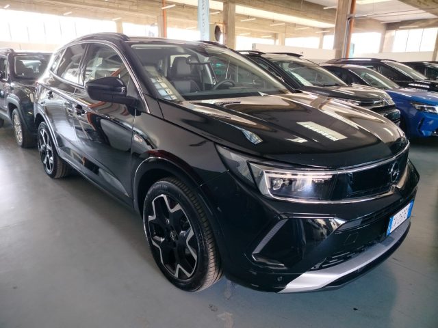 OPEL Grandland usata, con Autoradio
