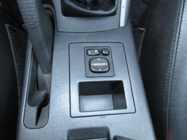 TOYOTA RAV 4 usata, con Bluetooth