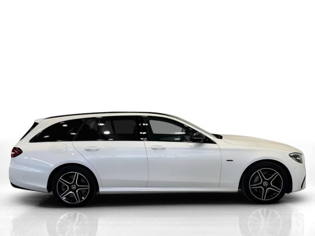MERCEDES-BENZ E 300 usata, con Sedili riscaldati