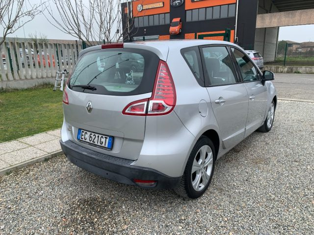 RENAULT Scenic usata, con Alzacristalli elettrici