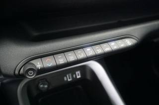 JEEP Avenger usata, con Autoradio digitale