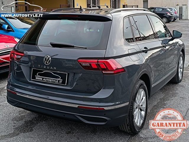 VOLKSWAGEN Tiguan usata, con Boardcomputer