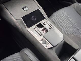 DS AUTOMOBILES DS 4 usata, con Specchietti laterali elettrici