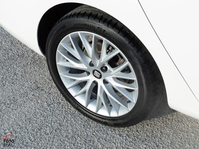 SEAT Leon usata, con Sedile posteriore sdoppiato