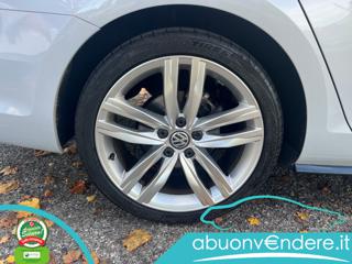 VOLKSWAGEN Golf Variant usata, con Sistema di navigazione