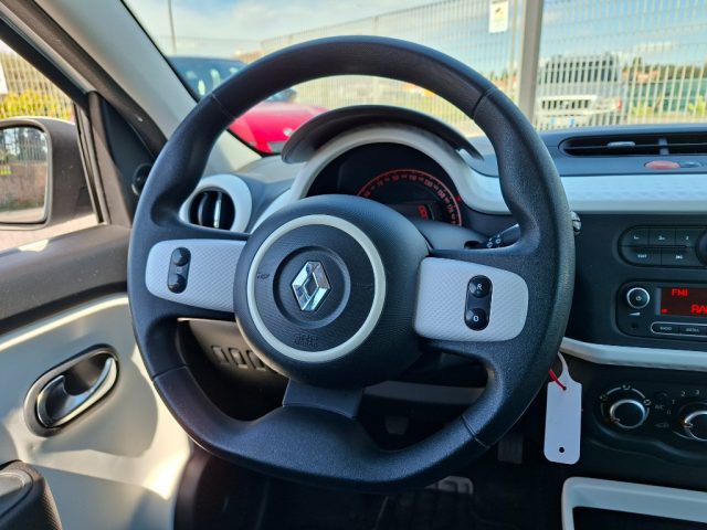 RENAULT Twingo usata 8