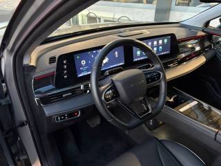 OMODA 5 usata, con Fari LED