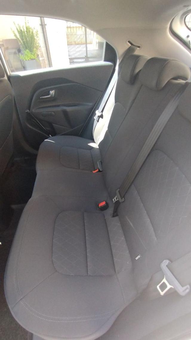 KIA Rio usata 24