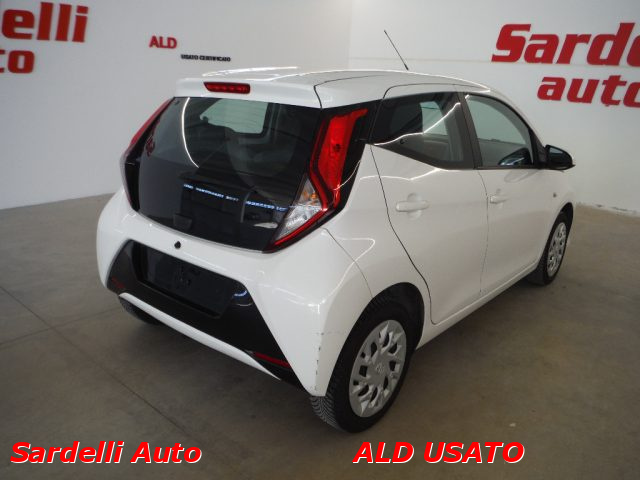 TOYOTA Aygo usata, con Specchietti laterali elettrici