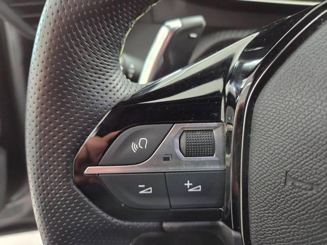 PEUGEOT 2008 usata, con Climatizzatore