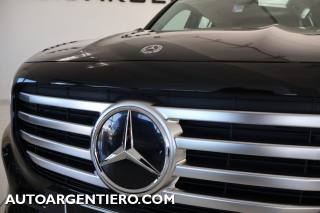 MERCEDES-BENZ GLB 180 usata, con Fari full-led
