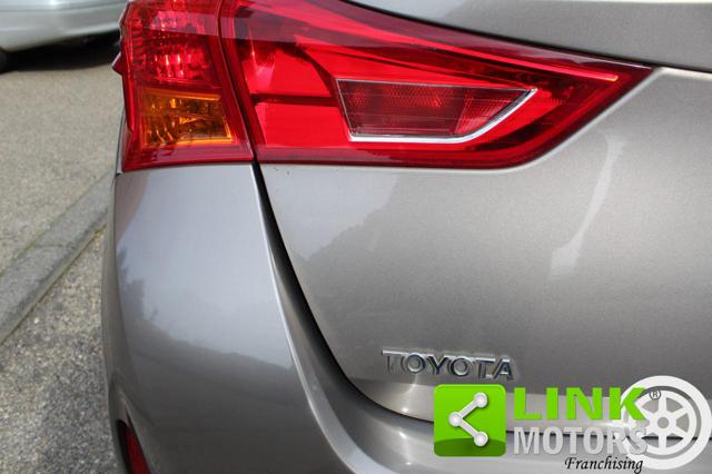 TOYOTA Auris usata, con Climatizzatore