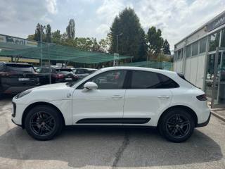 PORSCHE Macan usata, con Boardcomputer