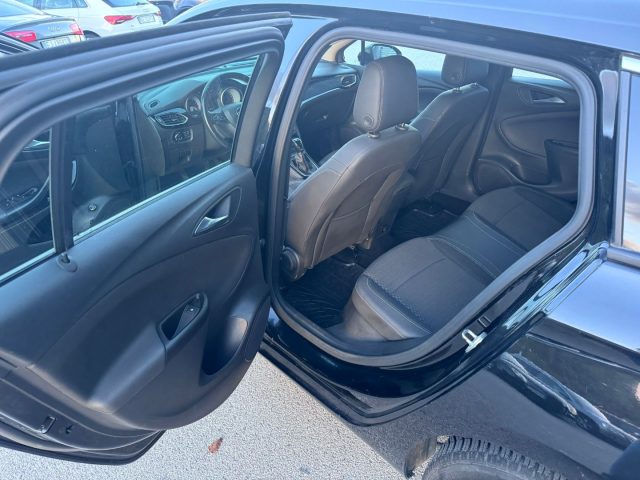 OPEL Astra usata, con Sistema di navigazione