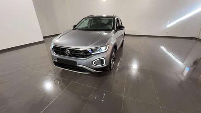 VOLKSWAGEN T-Roc usata, con Airbag