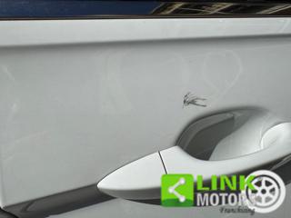 VOLKSWAGEN Tiguan usata, con Sedile posteriore sdoppiato