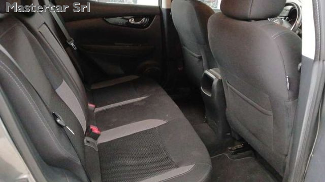 NISSAN Qashqai usata, con Boardcomputer