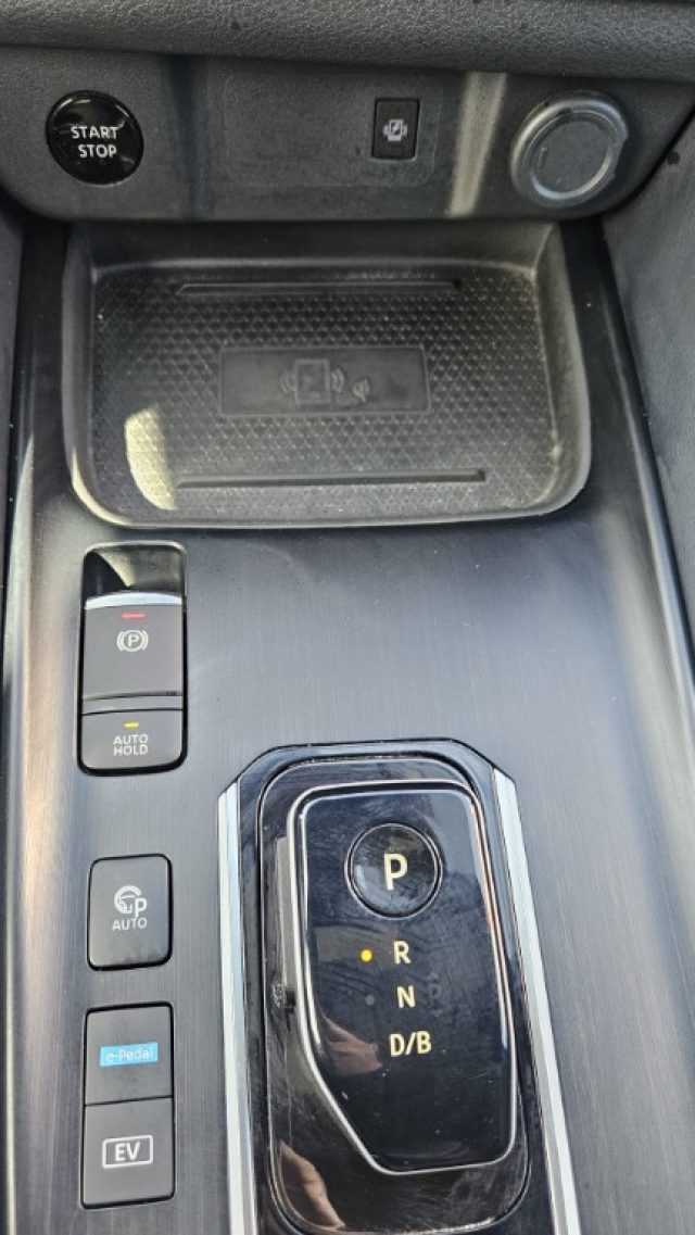NISSAN Qashqai usata, con Climatizzatore