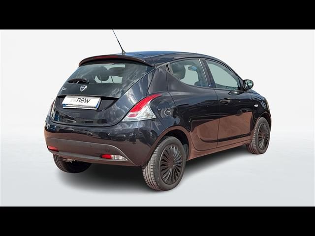 LANCIA Ypsilon usata, con Airbag laterali