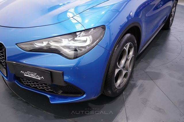 ALFA ROMEO Stelvio usata, con Sensori di parcheggio posteriori