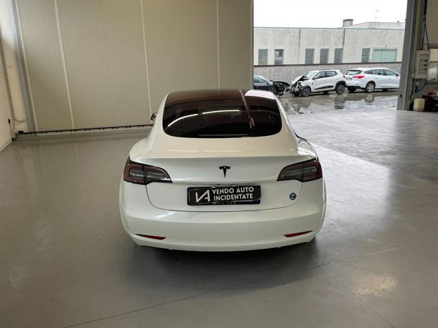 TESLA Model 3 usata, con Autoradio