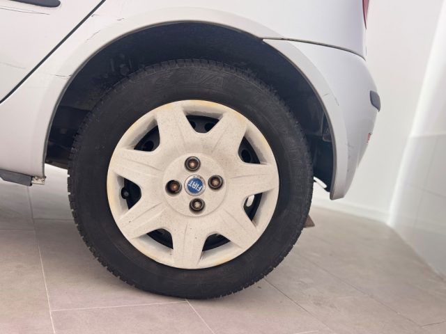 FIAT Punto usata 3