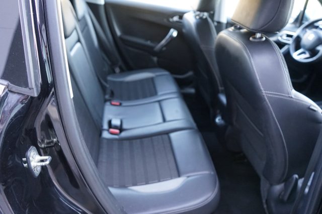 PEUGEOT 2008 usata 17