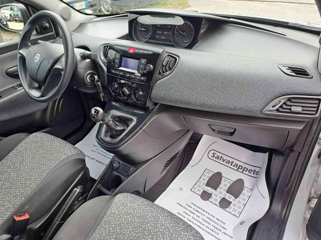 LANCIA Ypsilon usata, con Sedile posteriore sdoppiato