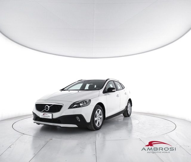 VOLVO V40 Cross Country usata 0